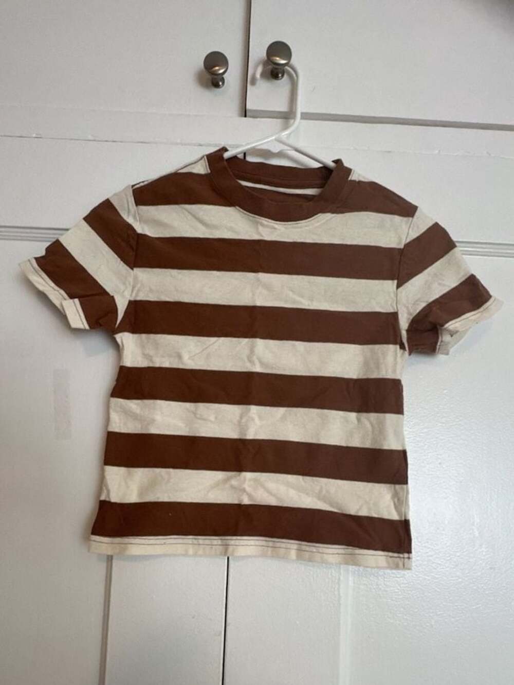 BDG Brown And White Striped Short Sleeve T-Shirt Size Small Indie Y2K pop punk i